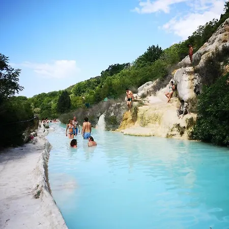 Alba Fiorita Konukevi Castiglione dʼOrcia