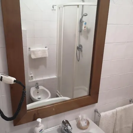 Alba Fiorita Konukevi *