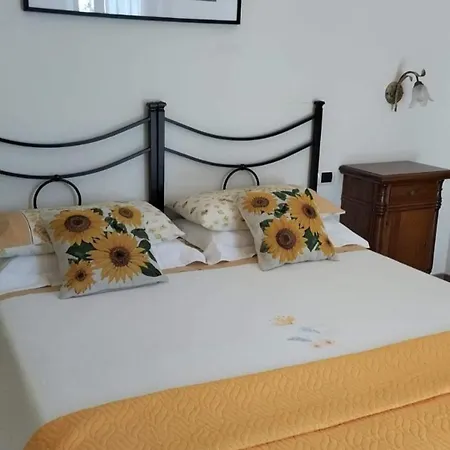 Alba Fiorita Konukevi